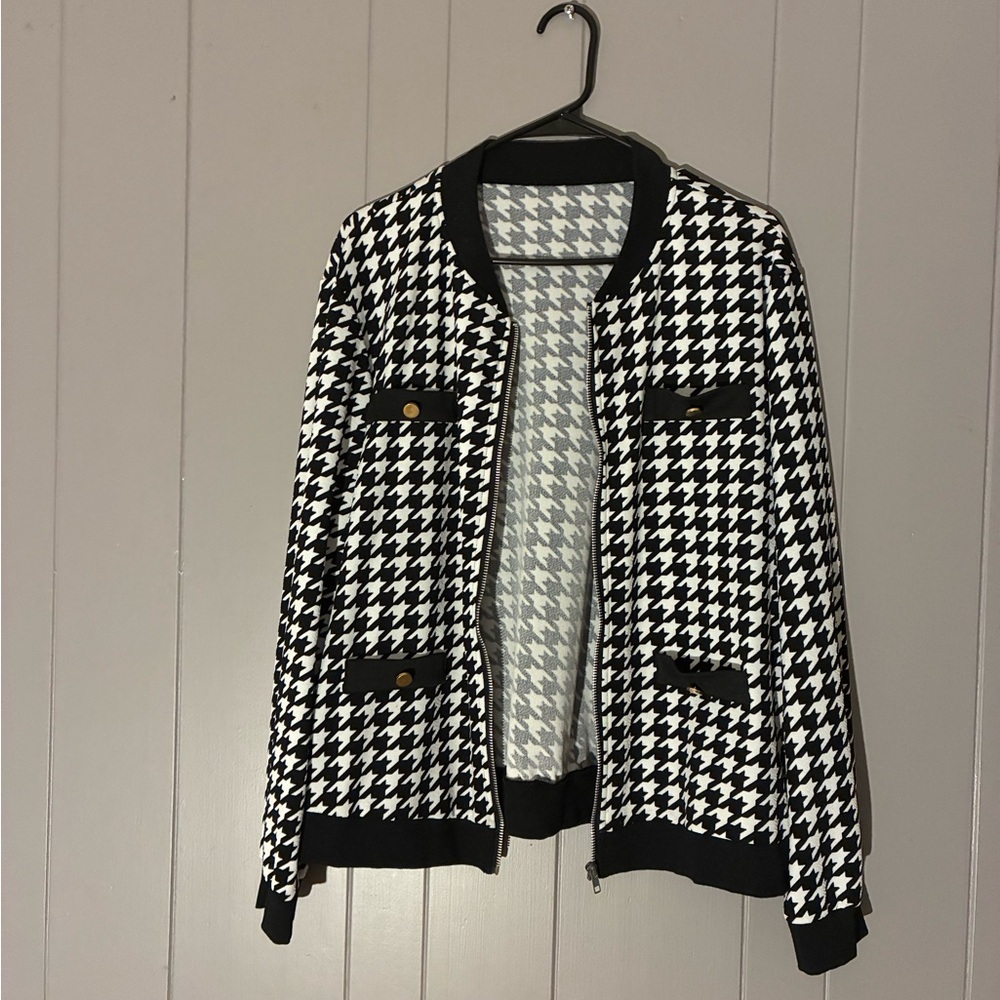 Stylish Black and White Houndstooth Women's Jacket and matching pants
